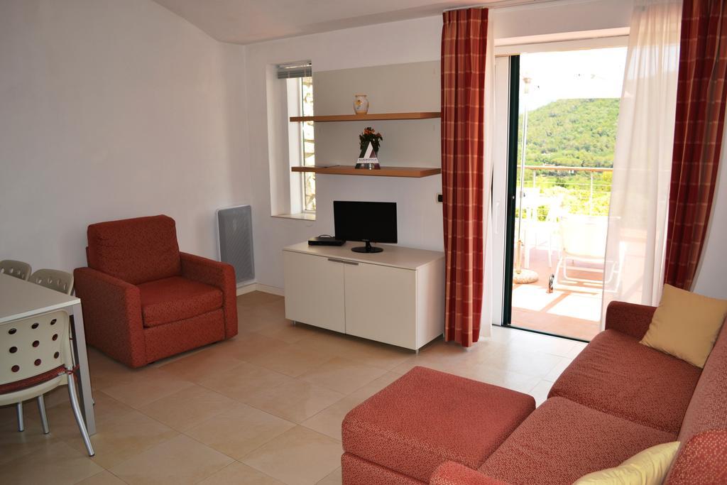 Allegroitalia Elba Golf Portoferraio Exterior photo